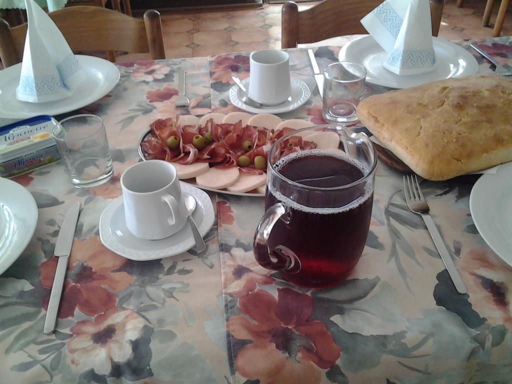 Guest House Aldin Ulcinj Extérieur photo