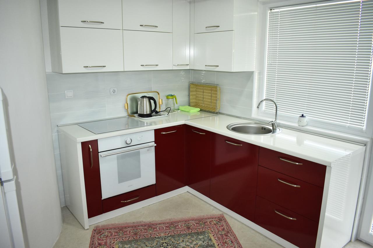 Guest House Aldin Ulcinj Extérieur photo