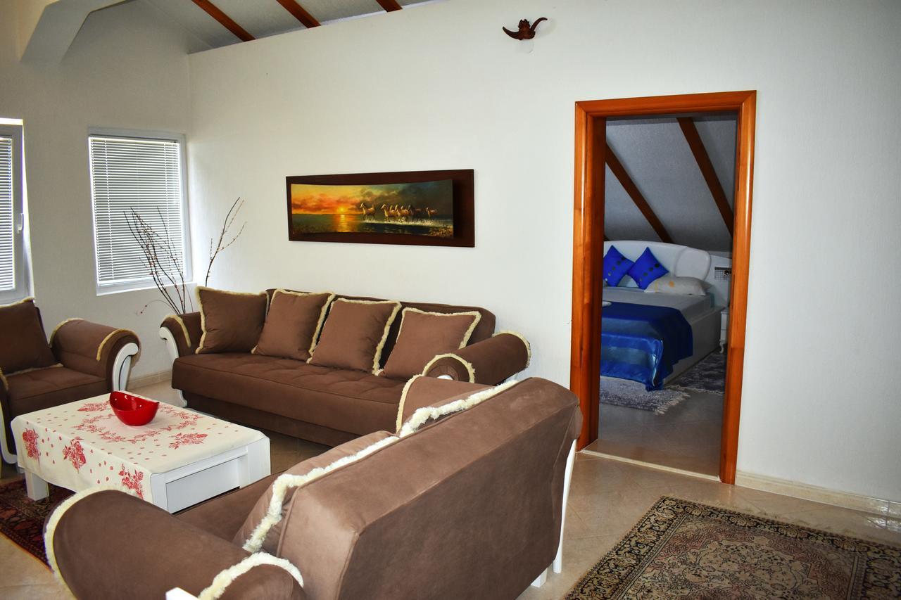 Guest House Aldin Ulcinj Extérieur photo
